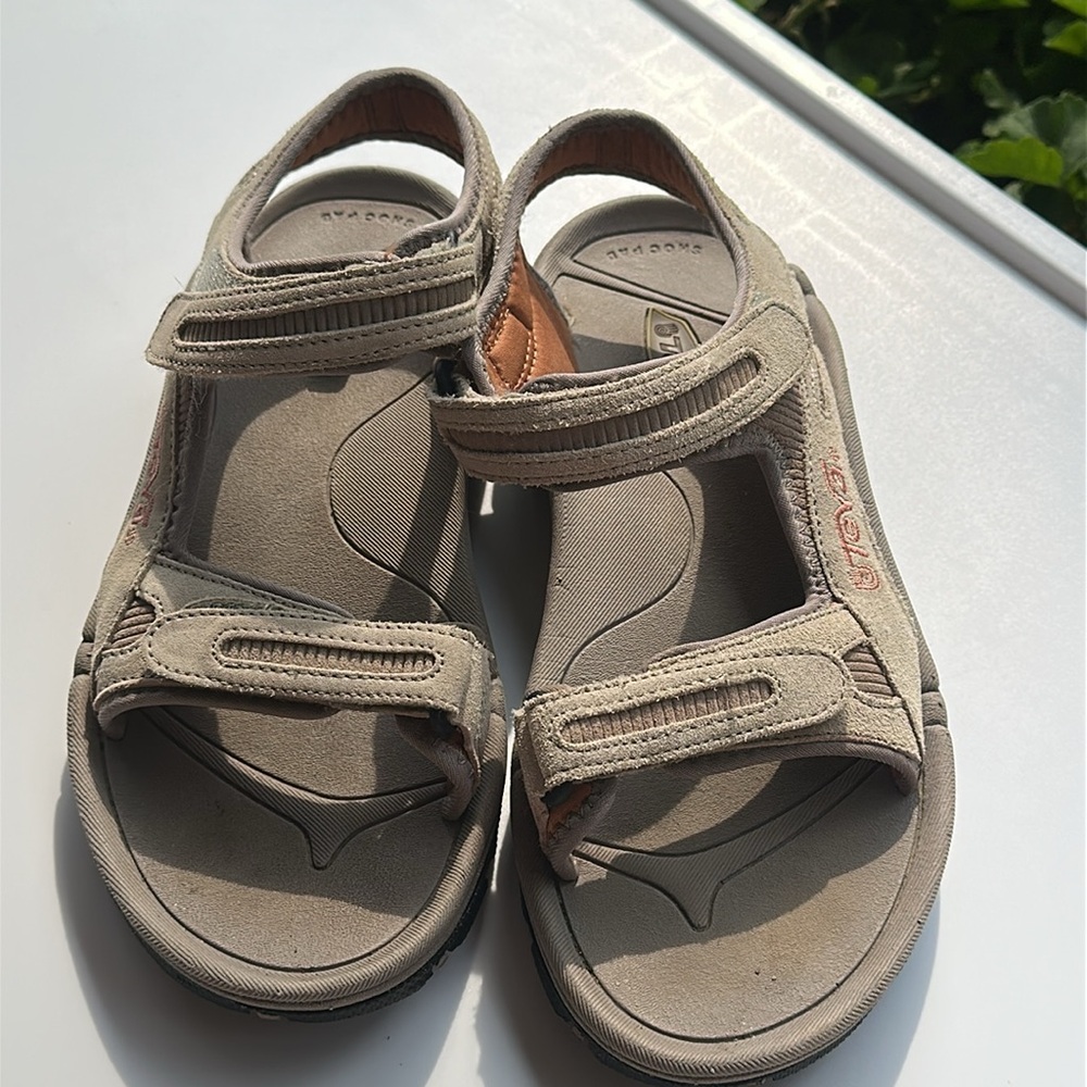 Teva Sandals - Beige and Brown - Picture 2 of 6